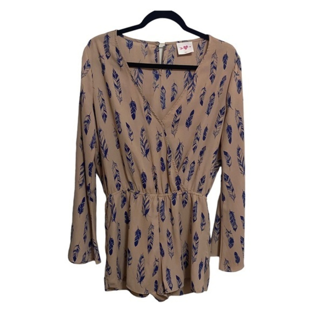 Buddy Love Women’s‎ Small Boho Romper Shorts Feathers Print V-Neck Wide Sleeves - Picture 4 of 14